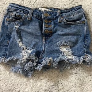 Girl’s sz 10 Celebrity Pink girls shorts